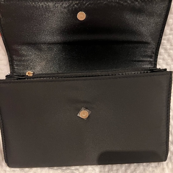 NWOT, clutch/ beauty bag. Armani. - Picture 3 of 7